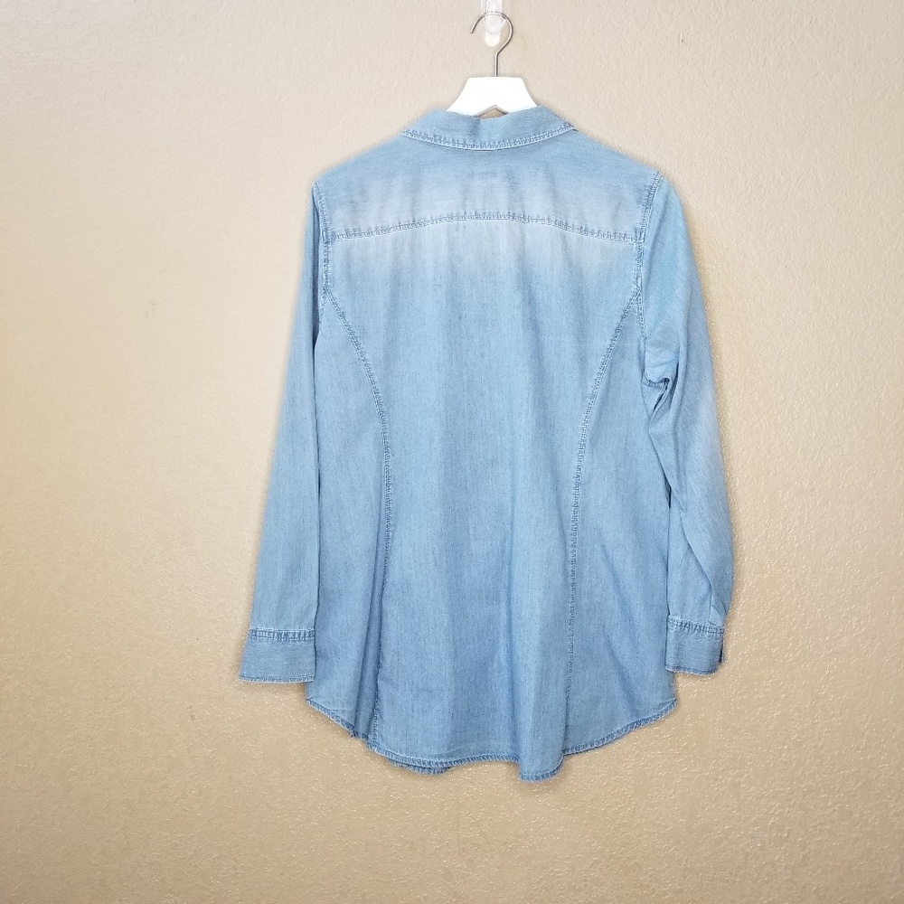 J.Jill Size Large Chambray Button Up - image 3